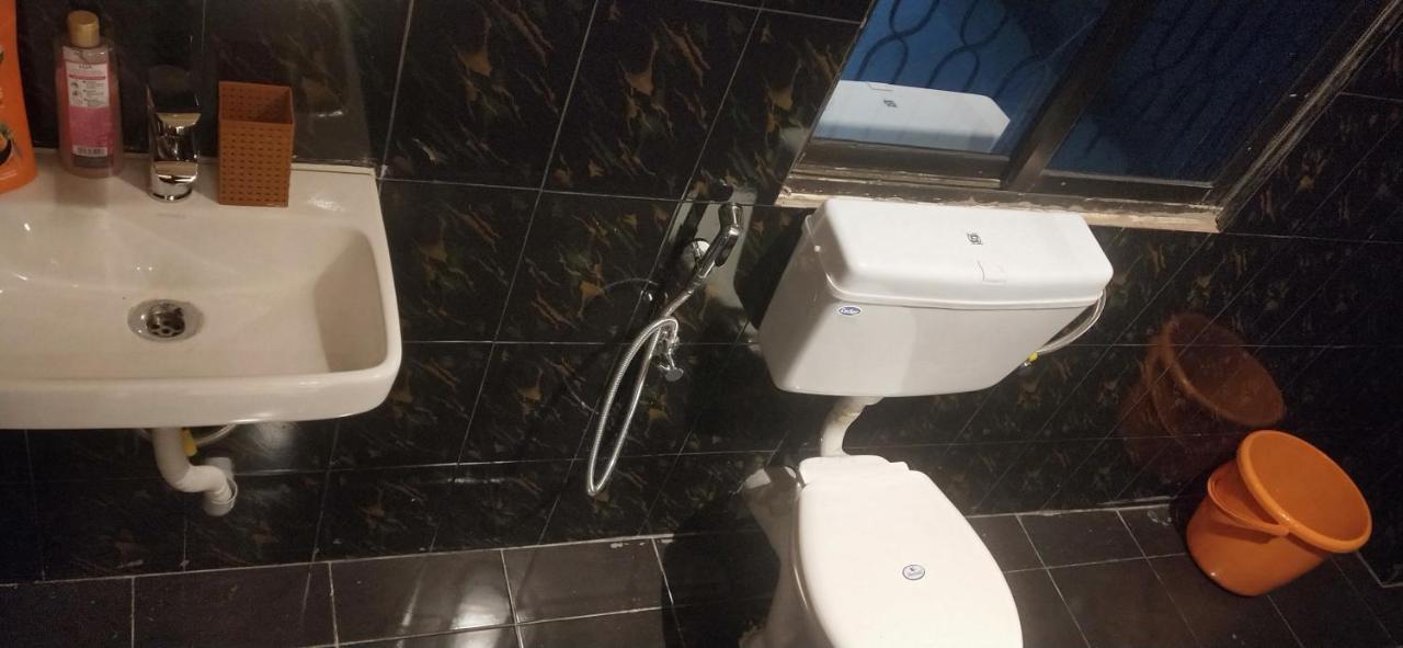 Oyo Thangal Hotel 임팔 외부 사진